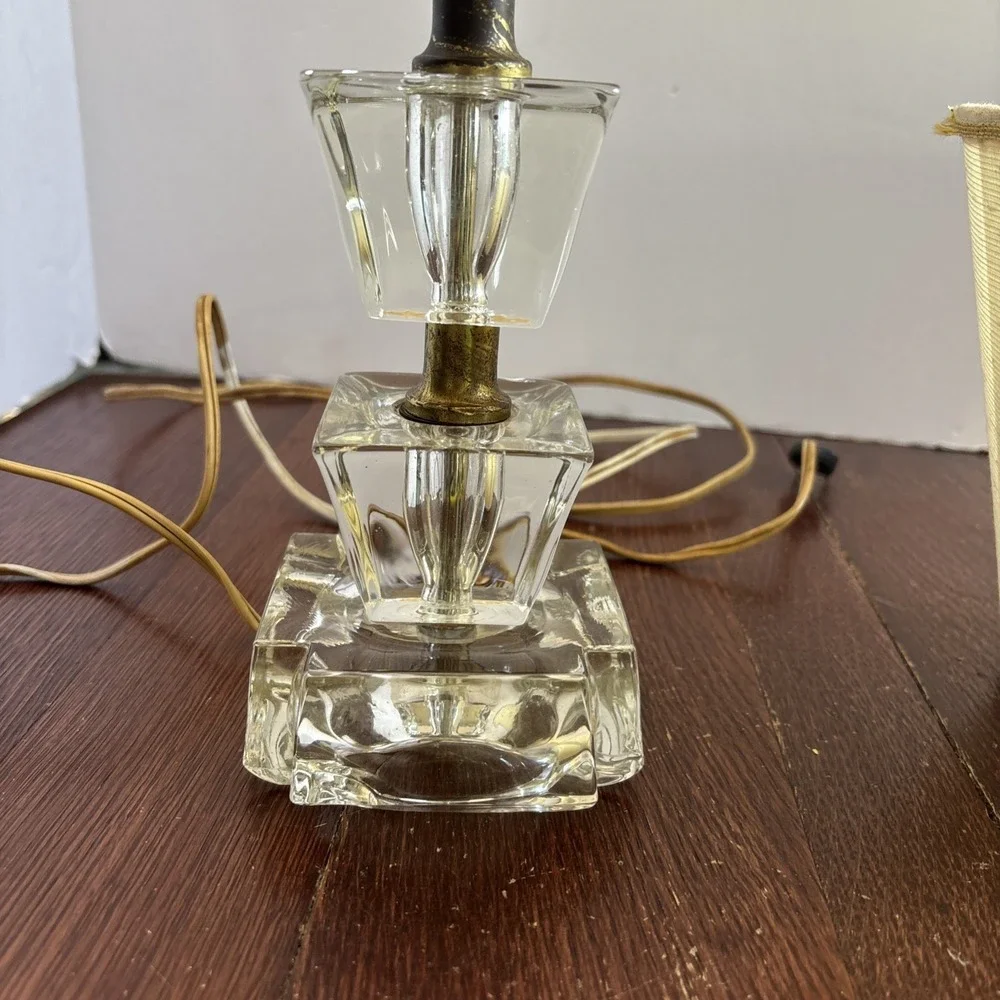 Vintage 2 Tier 3 Pc Glass Accent Lamp Art Deco Style With Shade‎